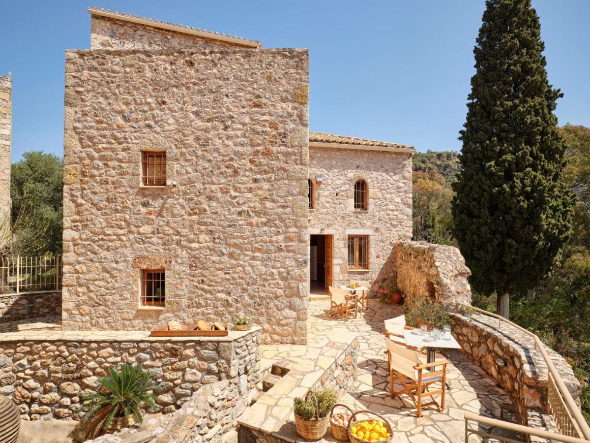 Petreas Castle Vila Kardamyli Exterior foto