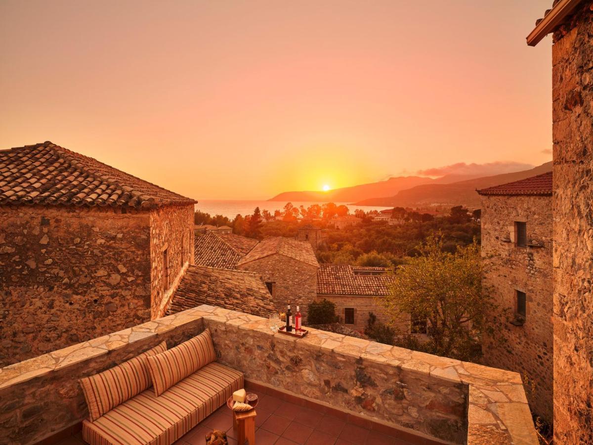 Petreas Castle Vila Kardamyli Exterior foto